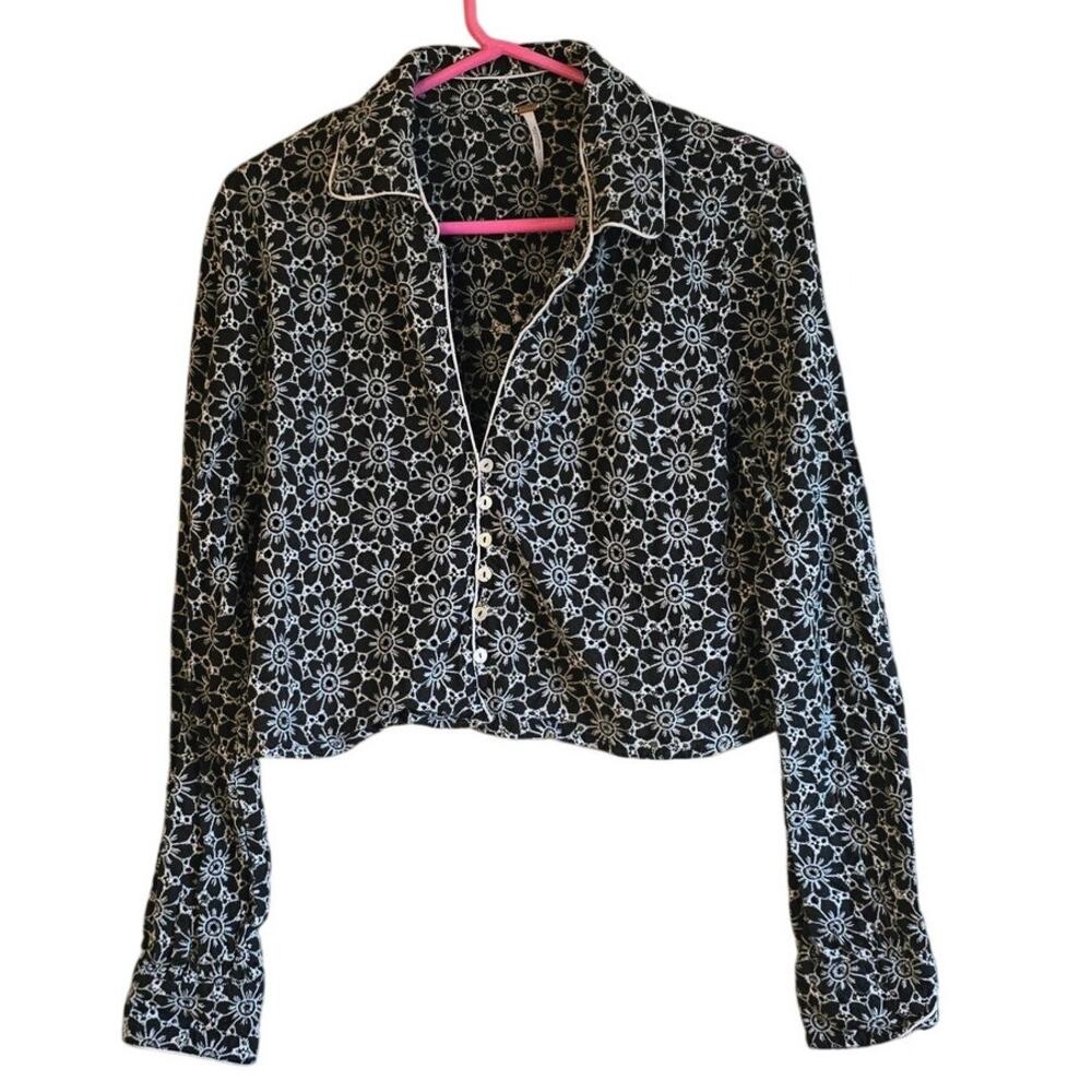 Free people black and white eyelet lace linen blend jacket size large